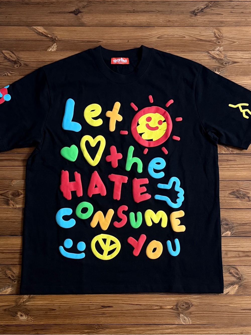 Cool Shirtz Cold Ones Very Cool black consume hate T-shirt NWOT